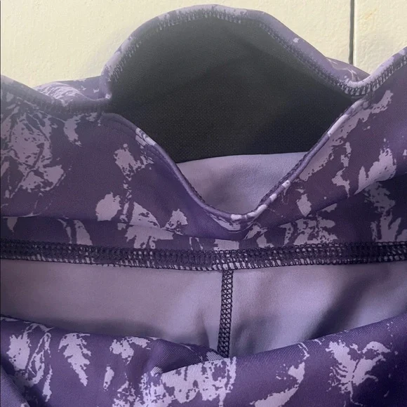 EUC Nike Dri Fit 7/8 purple high waisted leggings - Picture 8 of 12